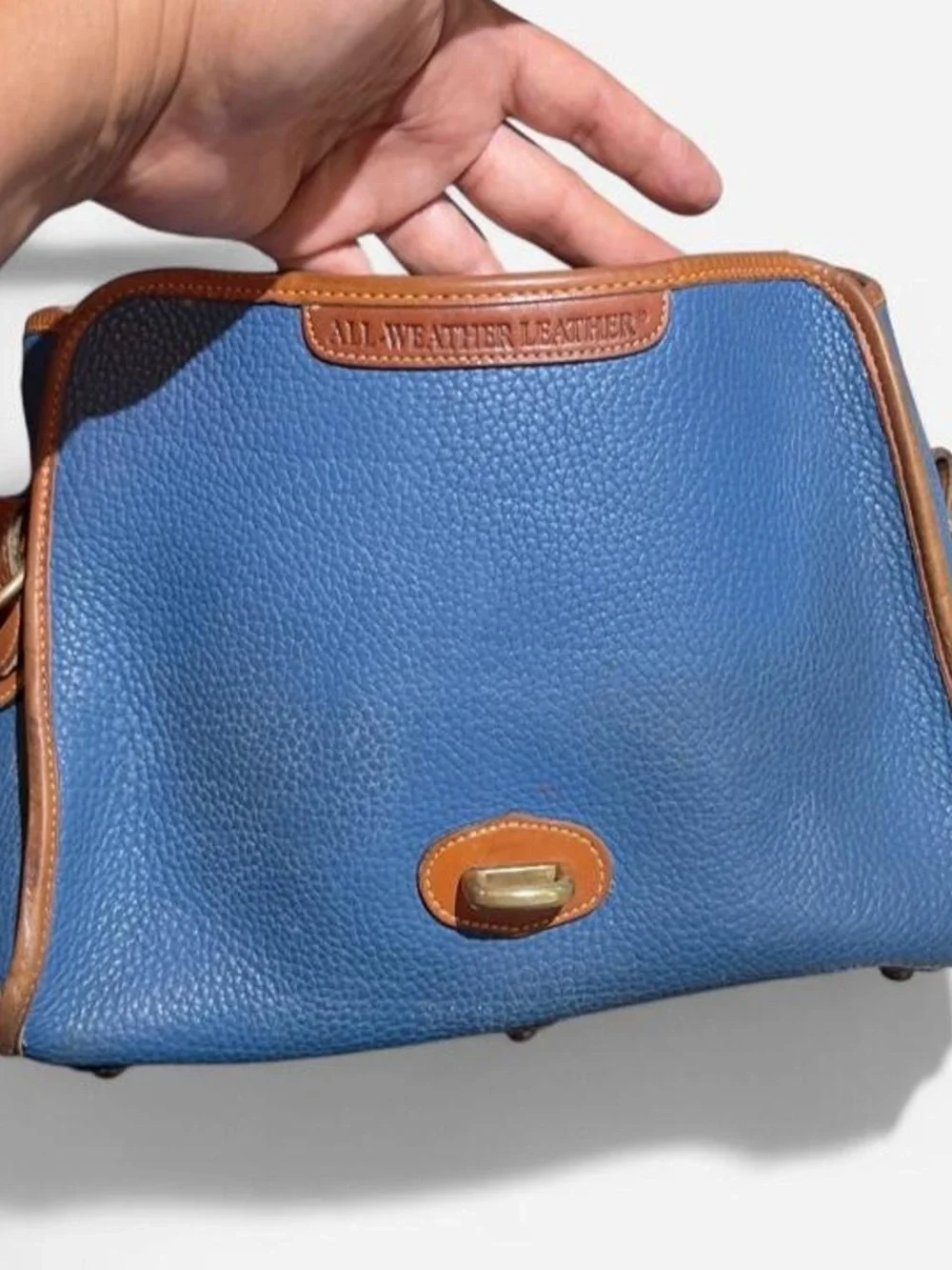 Dooney & Bourke